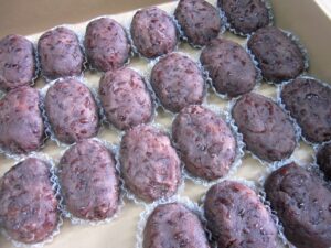 豊川市の和菓子屋こざかいとらやのおはぎ｜年3回のみの限定販売